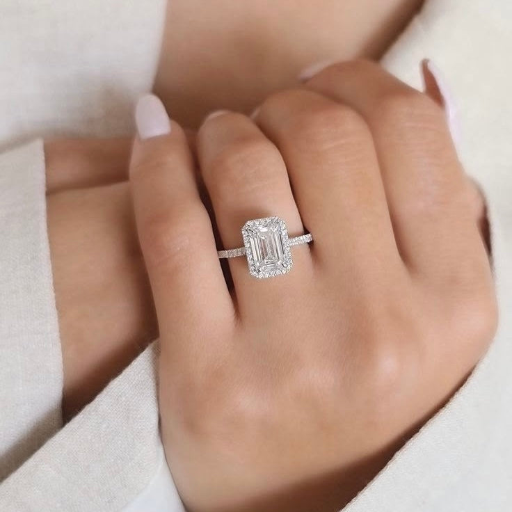 Eljegyzésigyűrű tervező